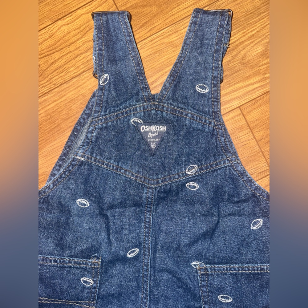 OSHKOSH B’GOSH Size 2T Denim Football Overalls - Picture 3 of 5